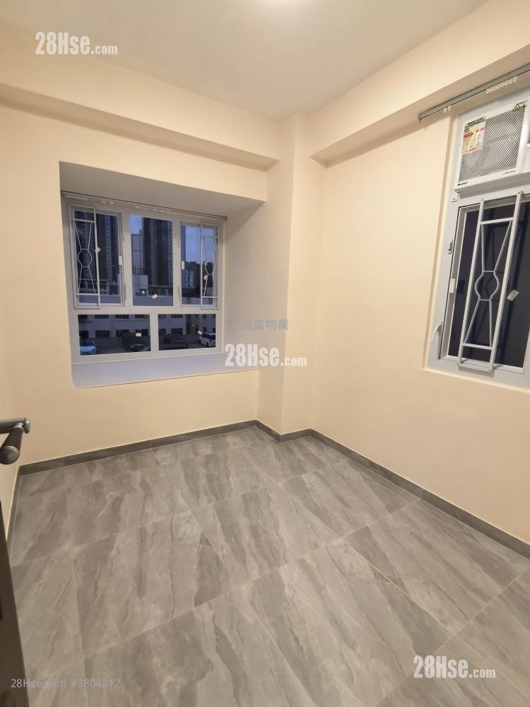 好顺福大厦 租盘 288 平方尺