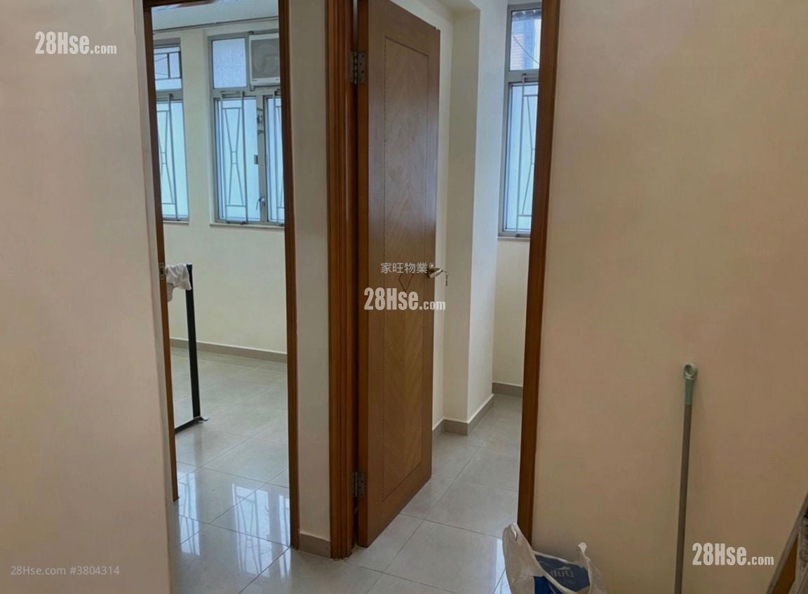 唐楼 租盘 2 房 , 1 浴室 312 平方尺