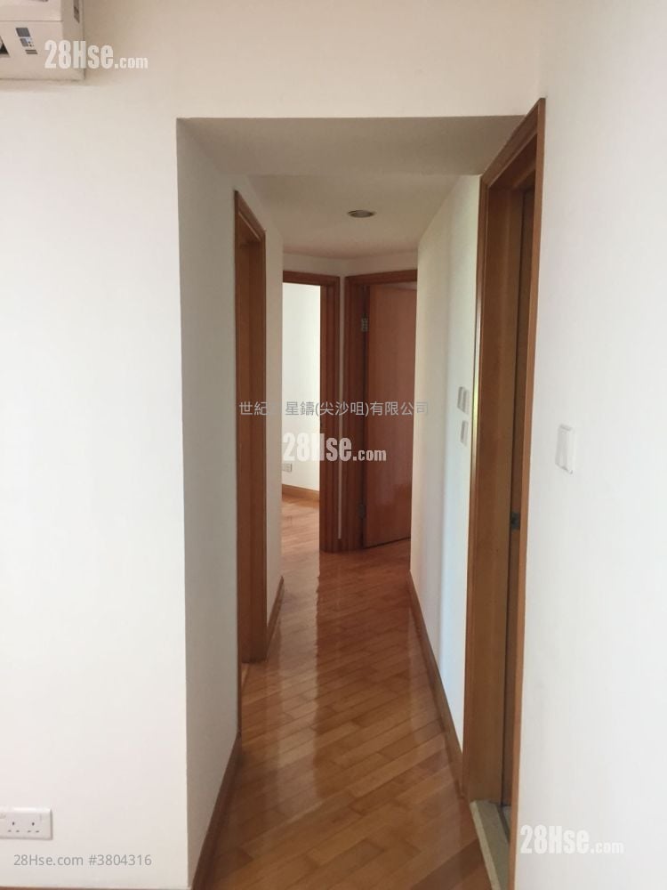 The Waterfront Sell 3 Bedrooms , 2 Bathrooms 934 ft²