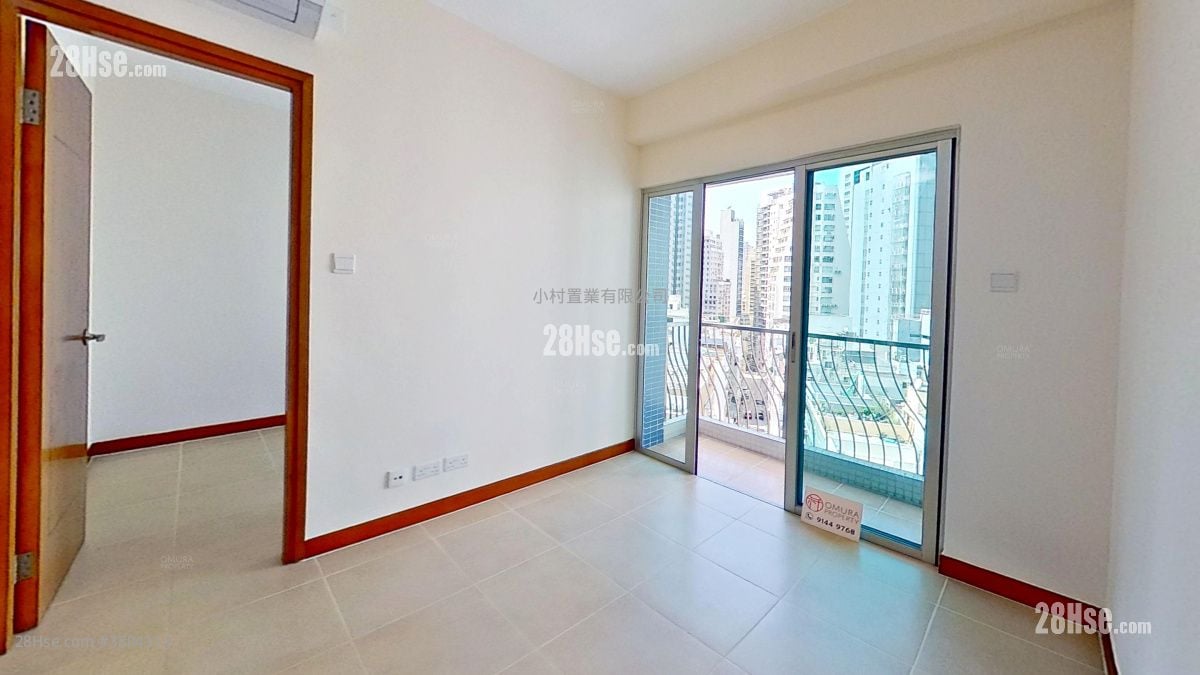living room: Tung Tze Terrace Rental 1 Bedroom , 1 Bathroom 344 ft²
