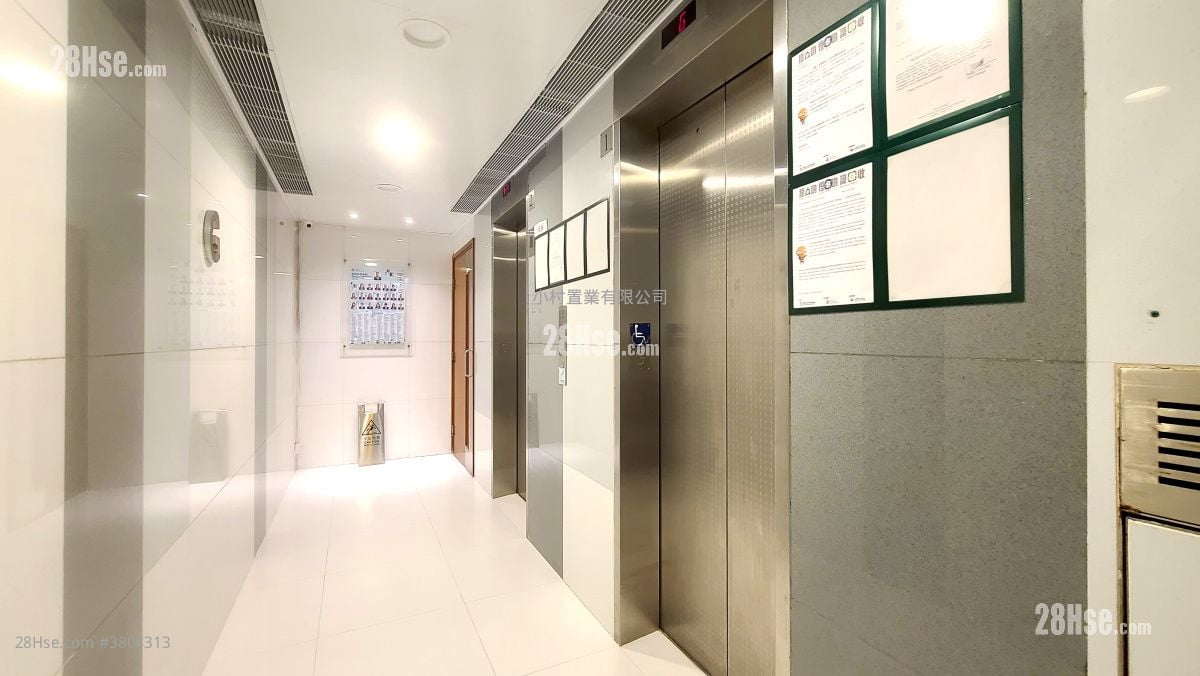 Lobby: Tung Tze Terrace Rental 1 Bedroom , 1 Bathroom 344 ft²