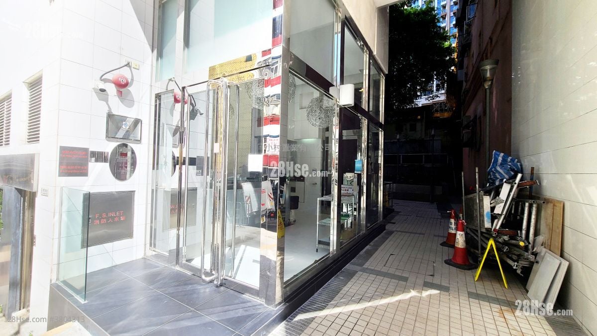 main door: Tung Tze Terrace Rental 1 Bedroom , 1 Bathroom 344 ft²