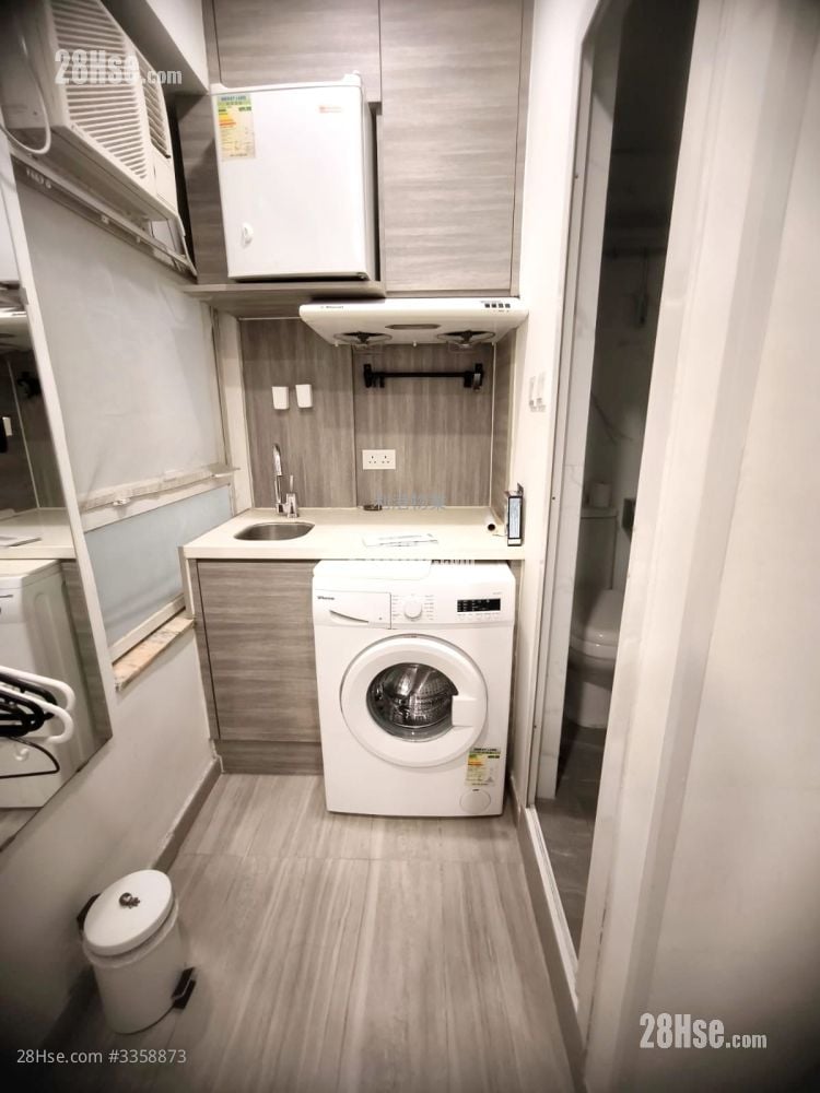 Diamond Mansion Rental Studio , 1 Bathroom 150 ft²