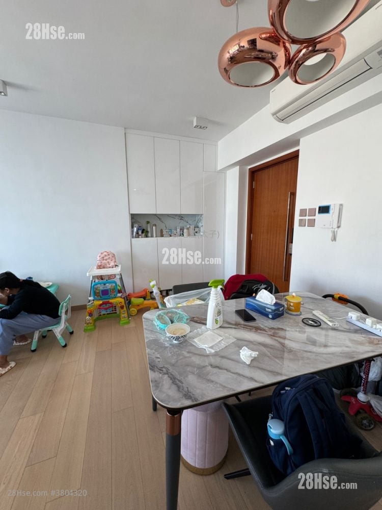 君临天下 售盘 2 房 , 2 浴室 779 平方尺