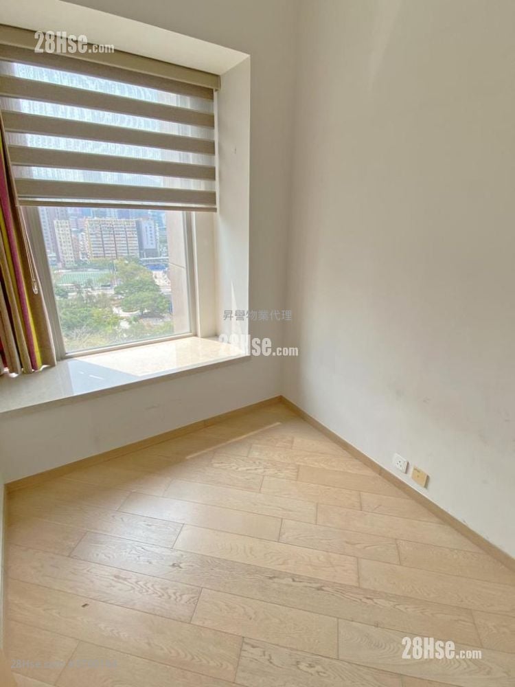 Chatham Gate Sell 4 Bedrooms , 3 Bathrooms 862 ft²