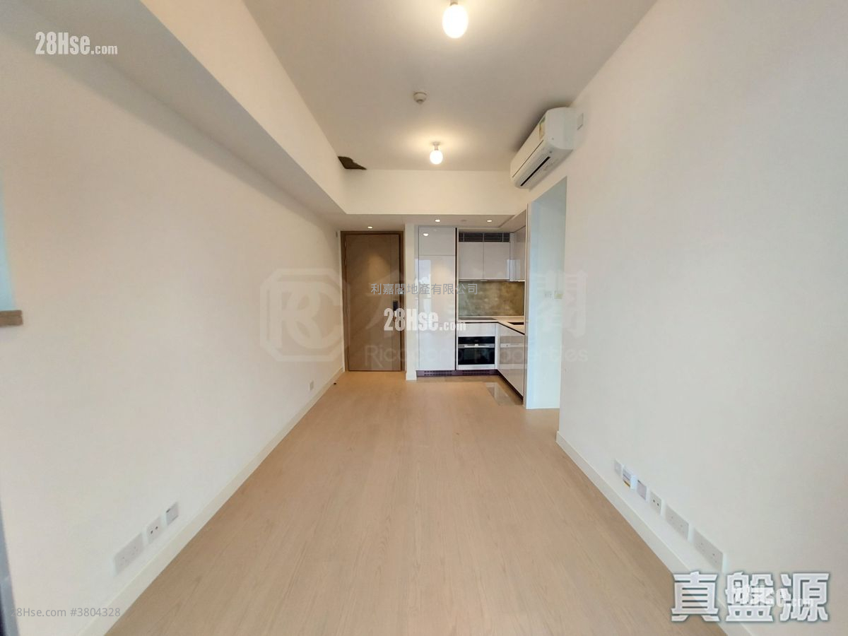 Monaco Sell 280 ft²