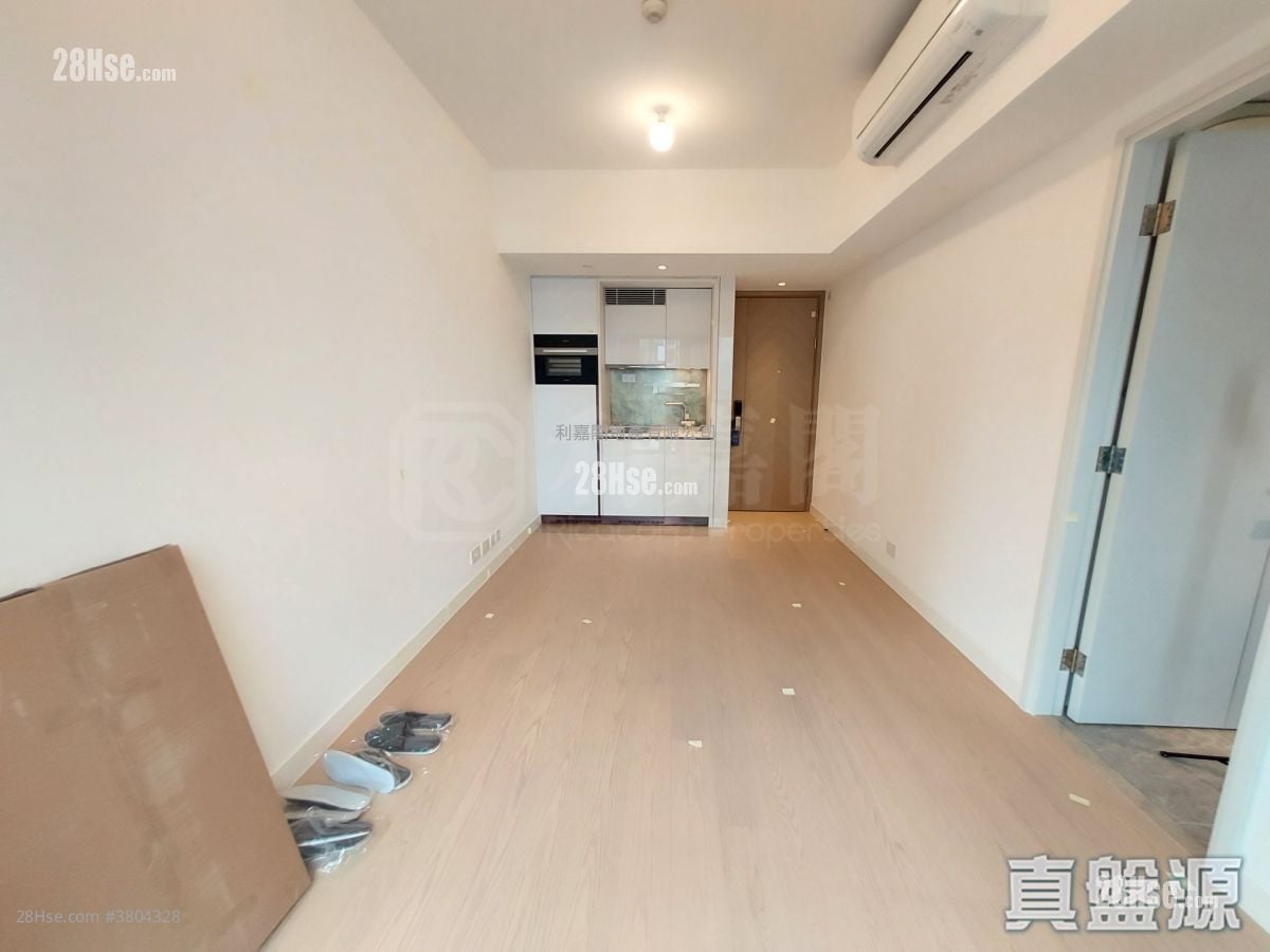 Monaco Sell 280 ft²