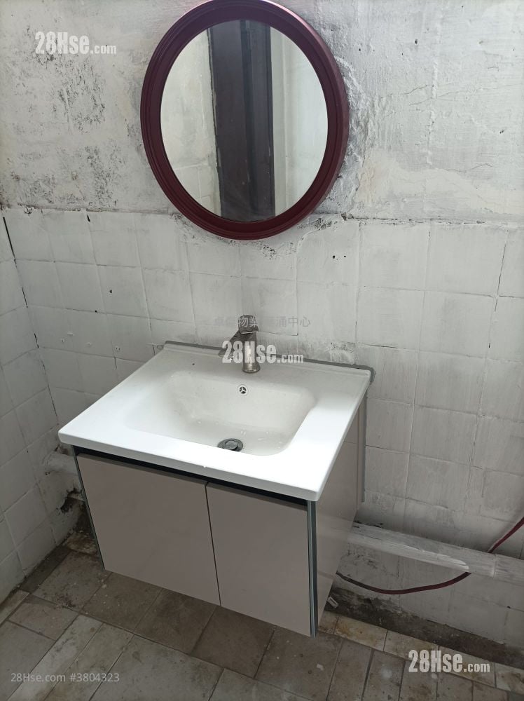 Tung Chun Industrial Building Rental