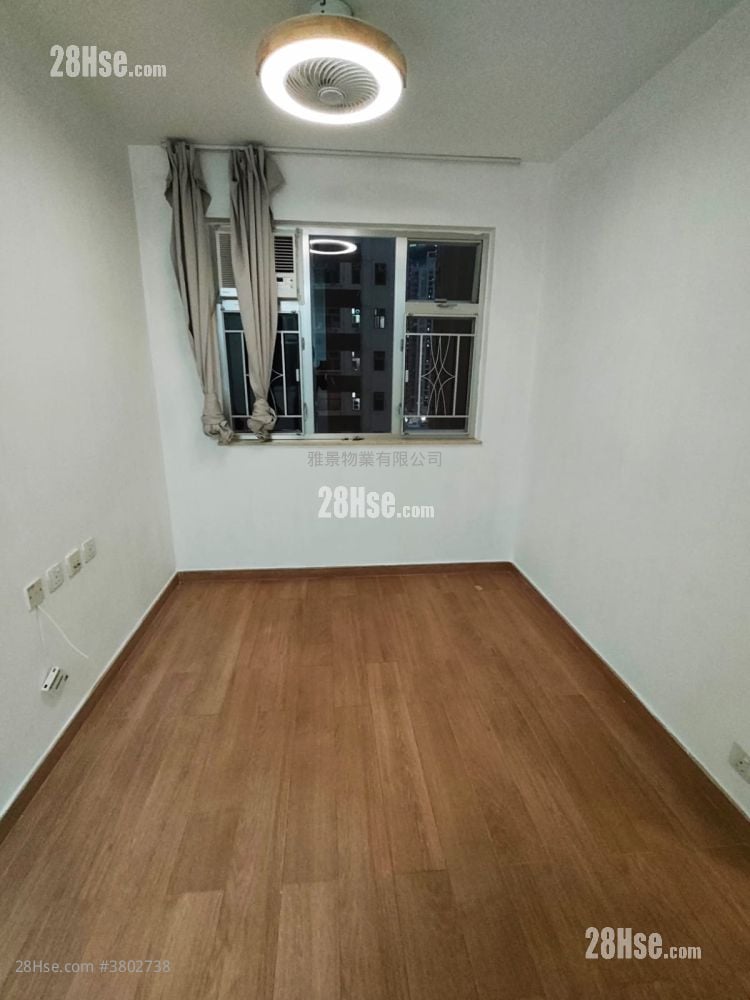 Healthy Gardens Sell 2 Bedrooms , 1 Bathroom 456 ft²