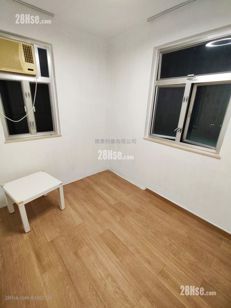 Healthy Gardens Sell 2 Bedrooms , 1 Bathroom 456 ft²