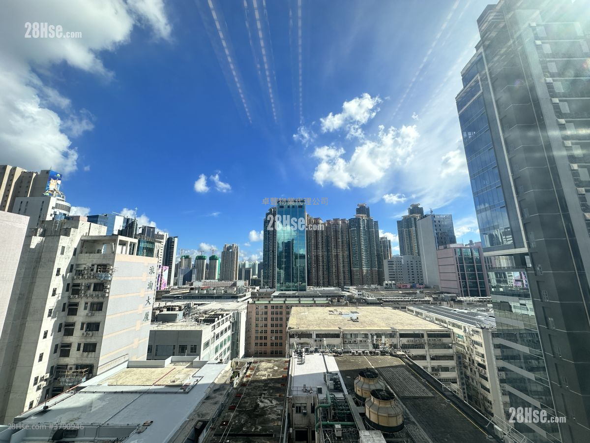 时颖中心 租盘 5+ 房 2,290 平方尺