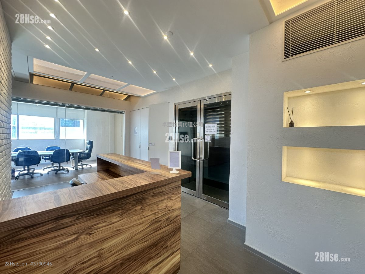 时颖中心 租盘 5+ 房 2,290 平方尺