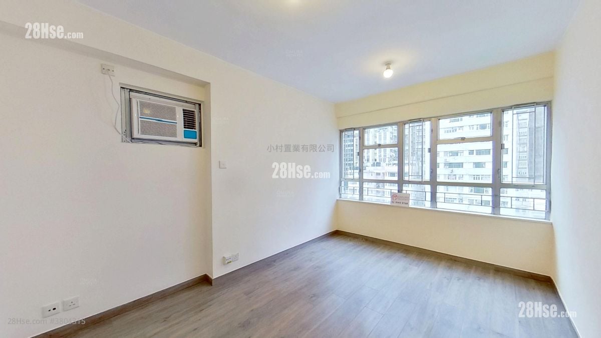 厅: 东盛台 租盘 开放式间隔 , 1 浴室 259 平方尺