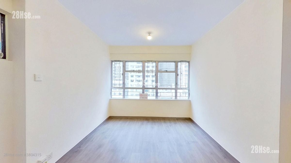 厅: 东盛台 租盘 开放式间隔 , 1 浴室 259 平方尺