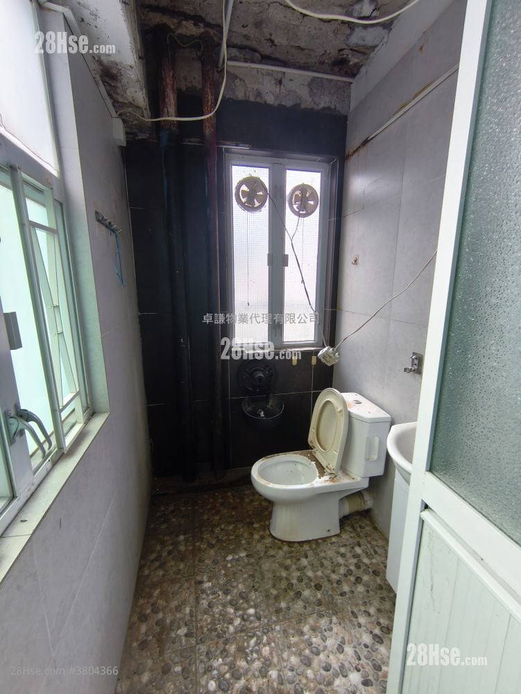 Silver Commercial Building Rental 2 Toilets