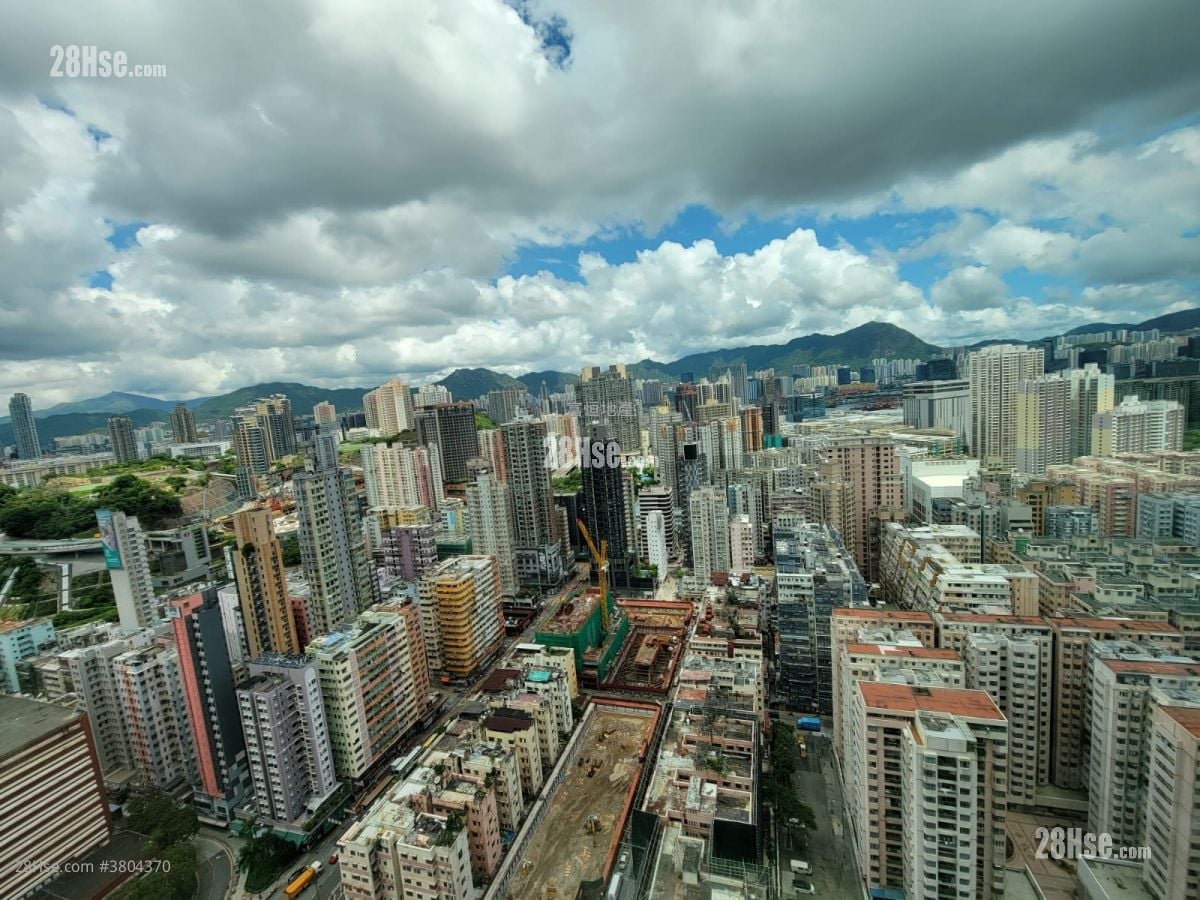 Royal Peninsula Sell 1 Bedroom , 1 Bathroom 492 ft²