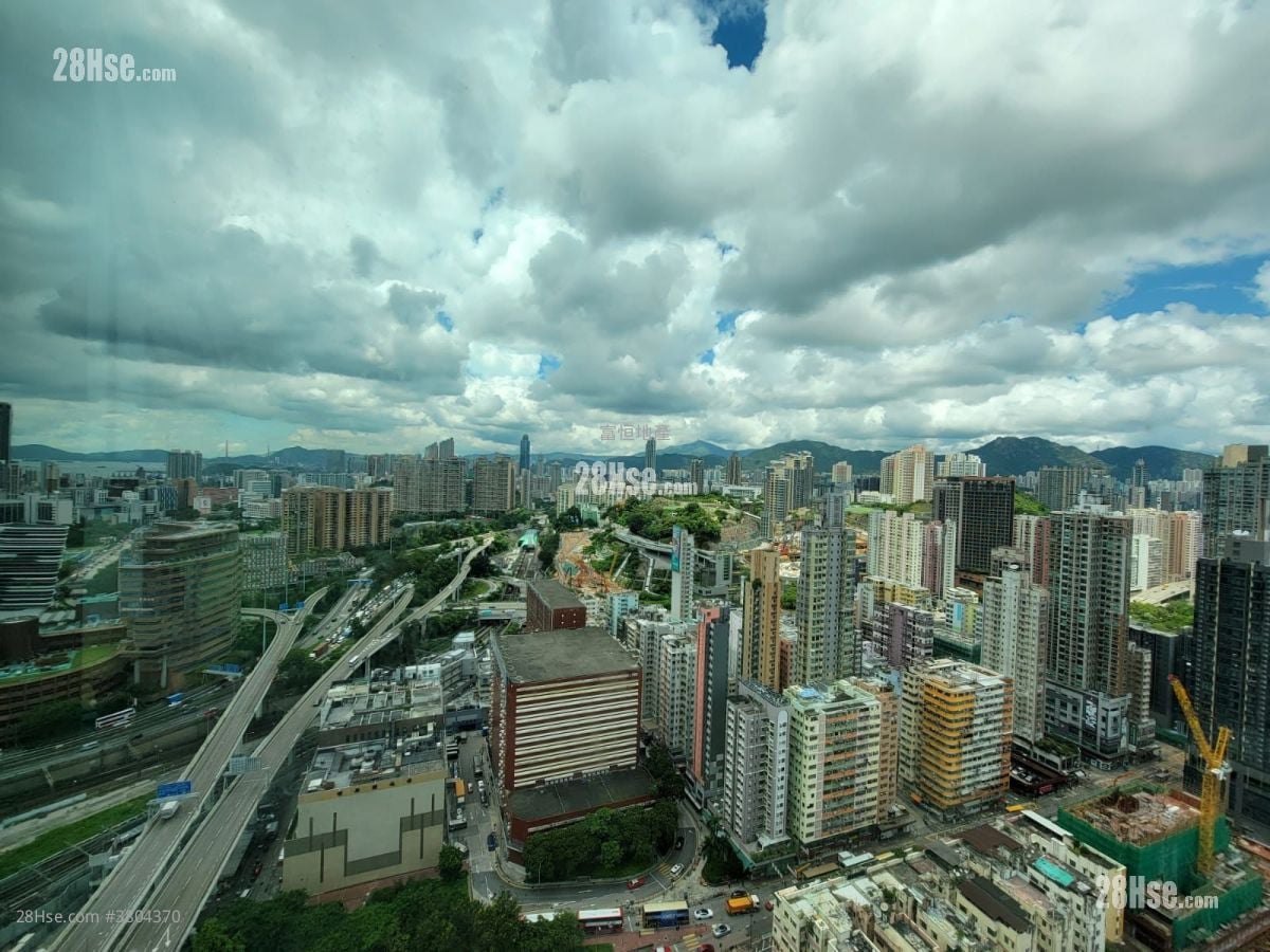 Royal Peninsula Sell 1 Bedroom , 1 Bathroom 492 ft²