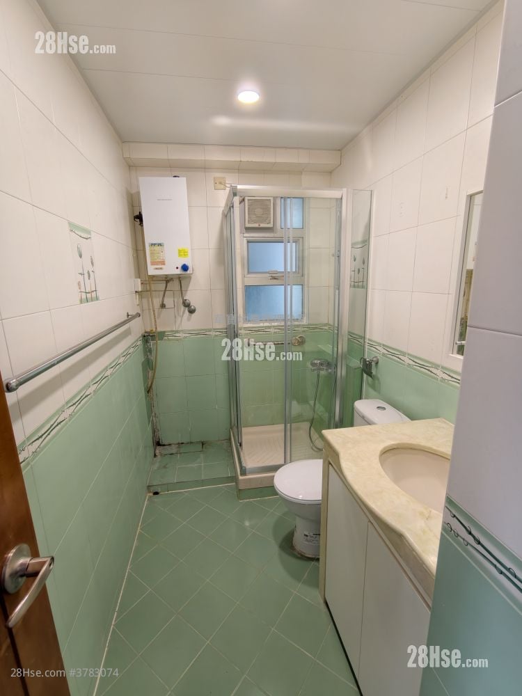 Miami Beach Towers Rental 2 Bedrooms , 1 Bathroom 473 ft²