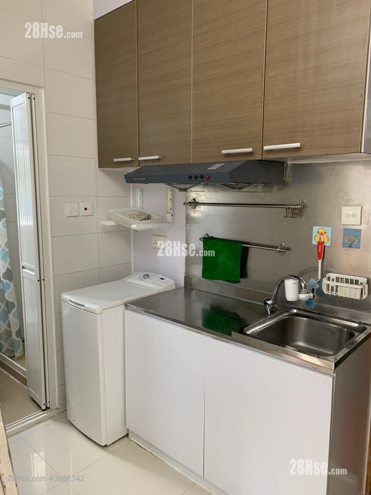 Oceanic Mansion Rental 1 Bedroom , 1 Bathroom 250 ft²