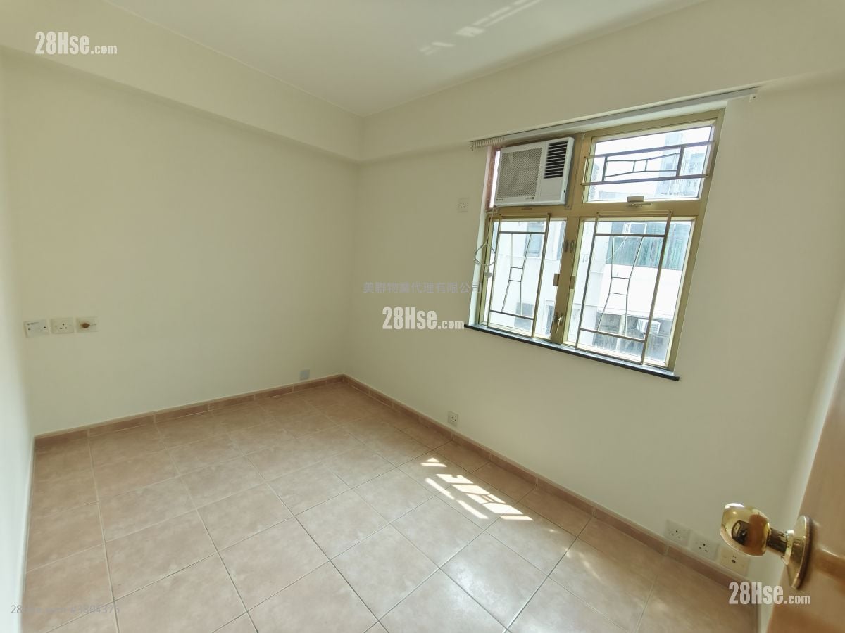 Inverness Villa Sell 3 Bedrooms , 1 Bathroom 651 ft²