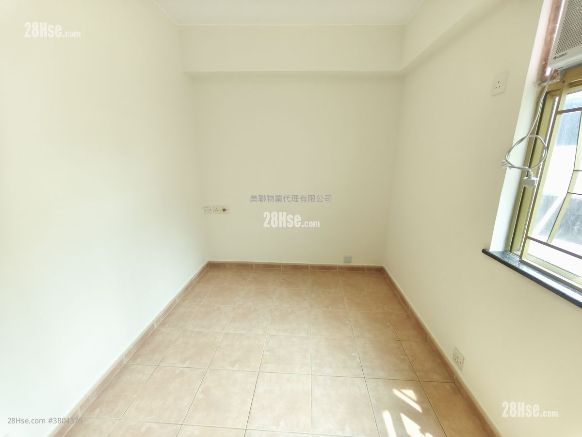 Inverness Villa Sell 3 Bedrooms , 1 Bathroom 651 ft²