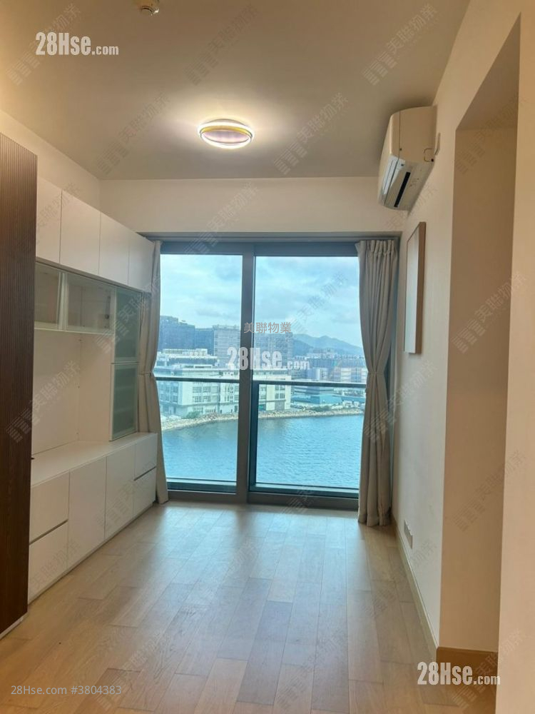 Marini Sell 2 Bedrooms 598 ft²