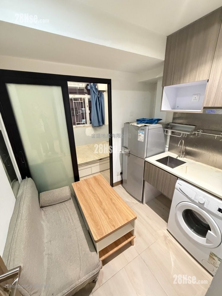 单幢楼房 租盘 1 房 , 1 浴室 160 平方尺