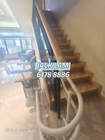 Burlington House Sell 3 Bedrooms , 3 Bathrooms 1,819 ft²