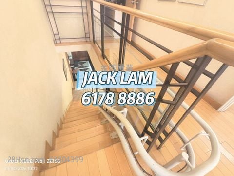 Burlington House Sell 3 Bedrooms , 3 Bathrooms 1,819 ft²