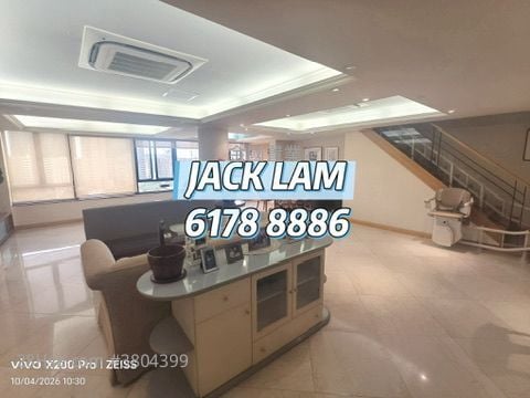 Burlington House Sell 3 Bedrooms , 3 Bathrooms 1,819 ft²