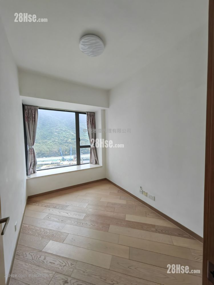 The Visionary Rental 669 ft²