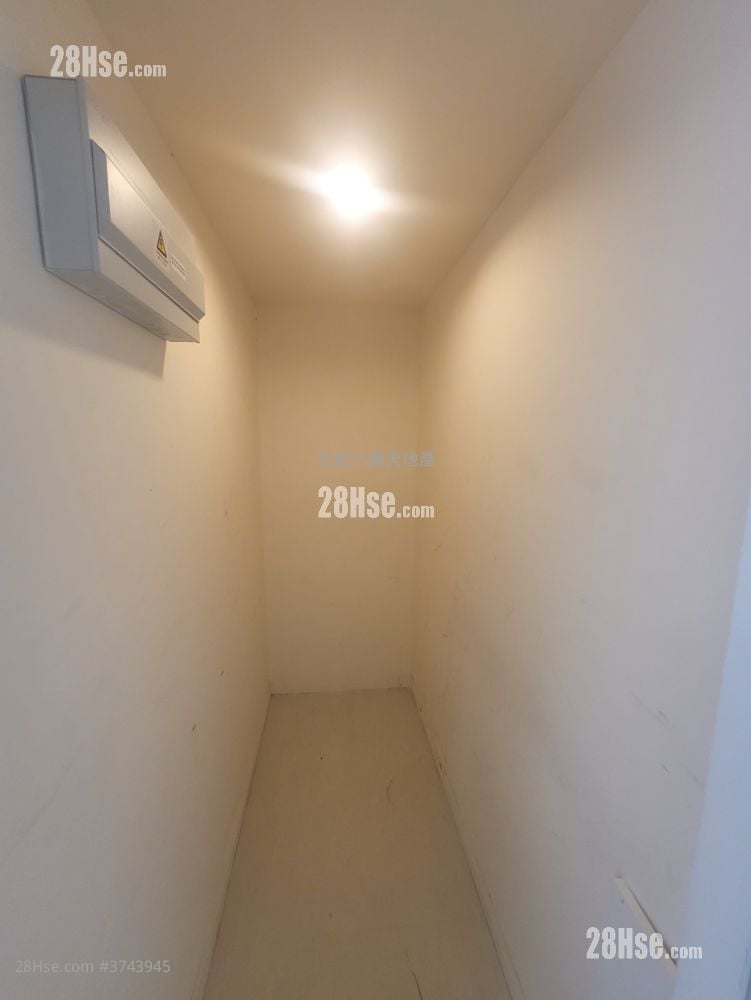 岚山 租盘 3 房 , 2 浴室 822 平方尺