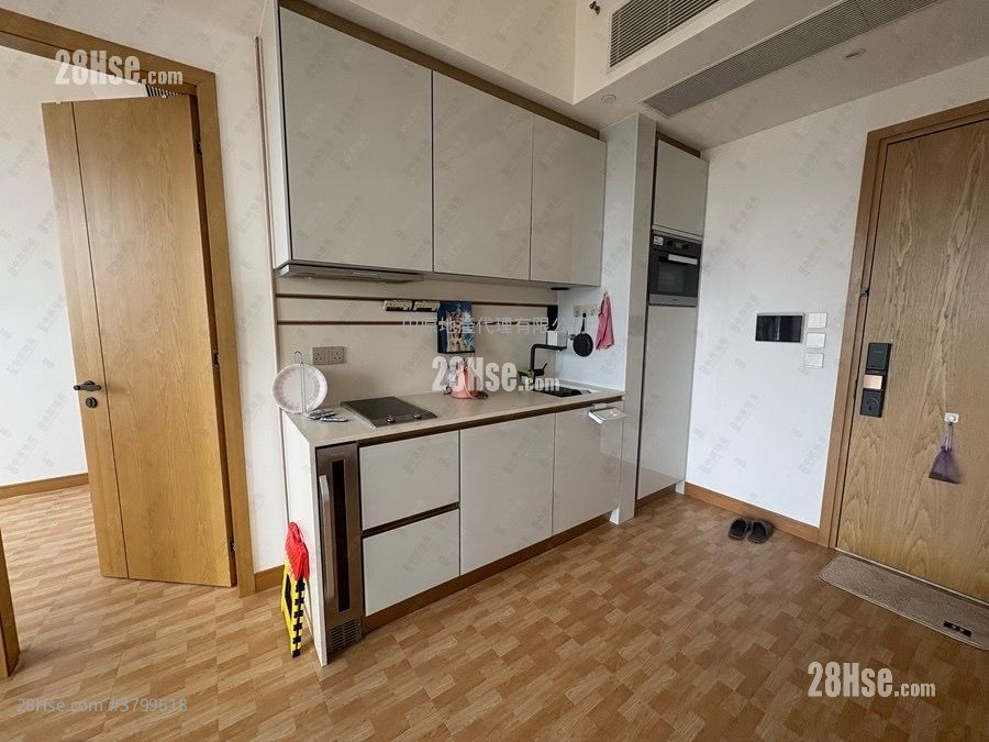 128 Waterloo Sell 1 Bedroom , 1 Bathroom 342 ft²