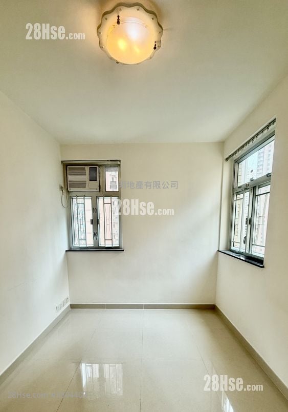 光超台 租盘 3 房 , 1 浴室 527 平方尺