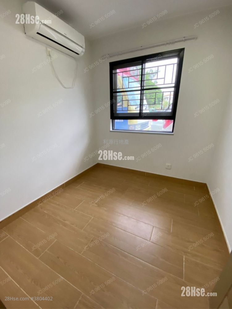 村屋 租盤 2 房 , 1 浴室 700 平方呎