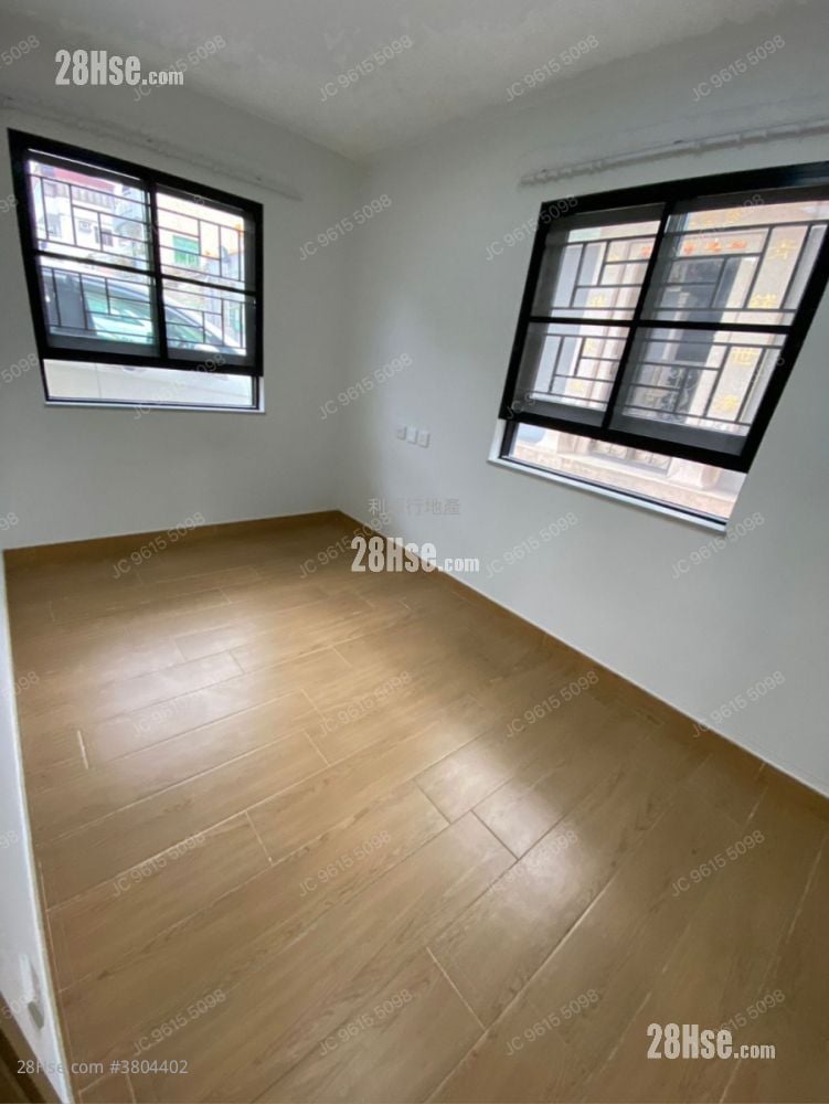 村屋 租盤 2 房 , 1 浴室 700 平方呎