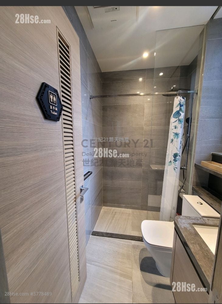 Solaria Rental 2 Bedrooms , 1 Bathroom 453 ft²