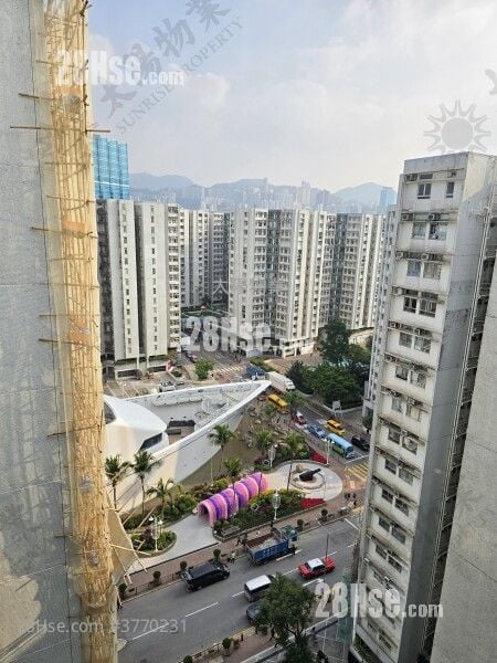 Whampoa Garden Sell 2 Bedrooms 389 ft²