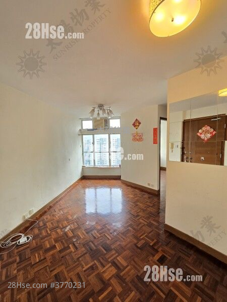 Whampoa Garden Sell 2 Bedrooms 389 ft²