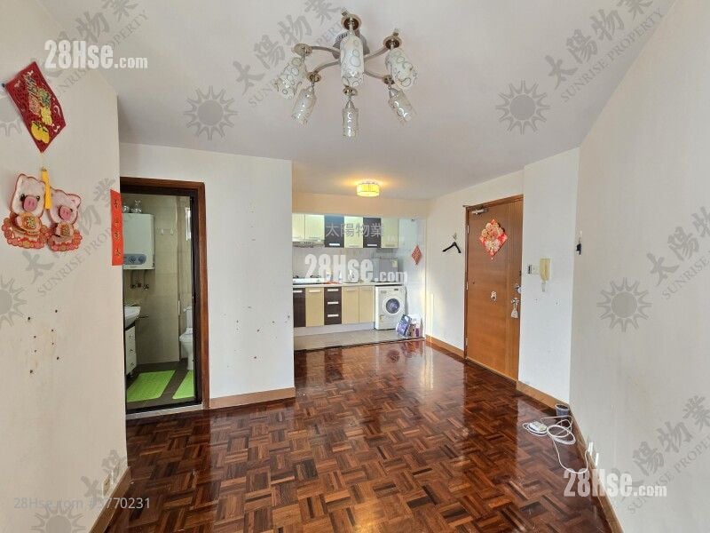 Whampoa Garden Sell 2 Bedrooms 389 ft²