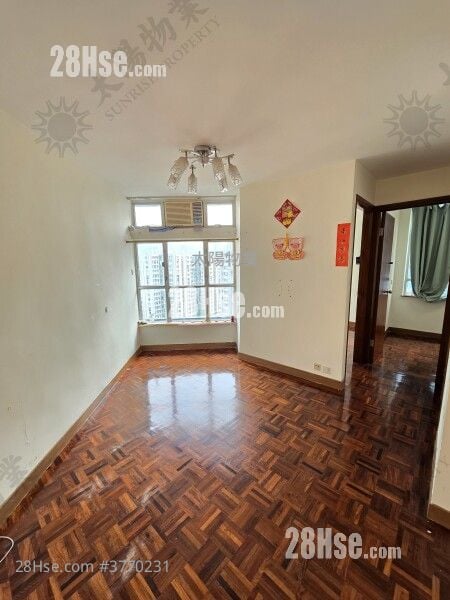Whampoa Garden Sell 2 Bedrooms 389 ft²