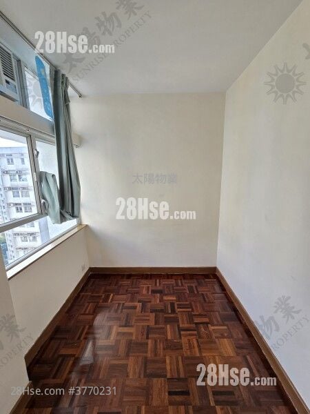 Whampoa Garden Sell 2 Bedrooms 389 ft²