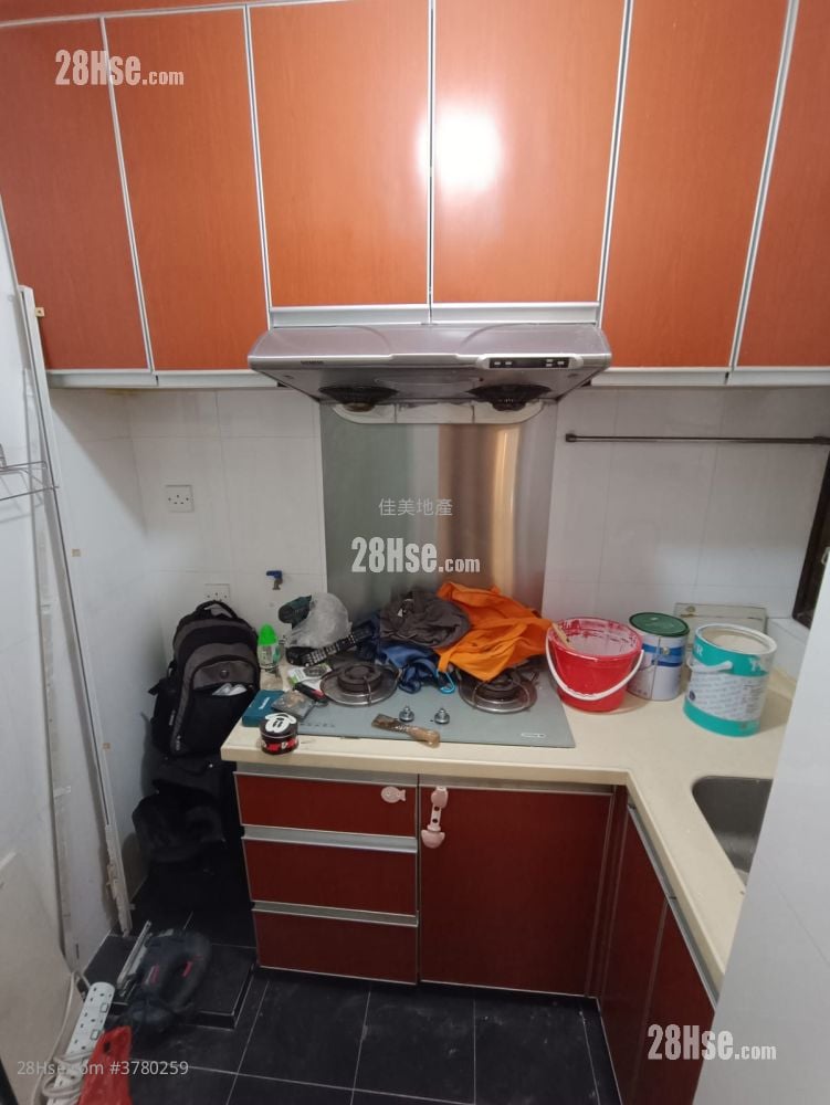 伟恒昌新村 租盘 2 房 , 1 浴室 372 平方尺
