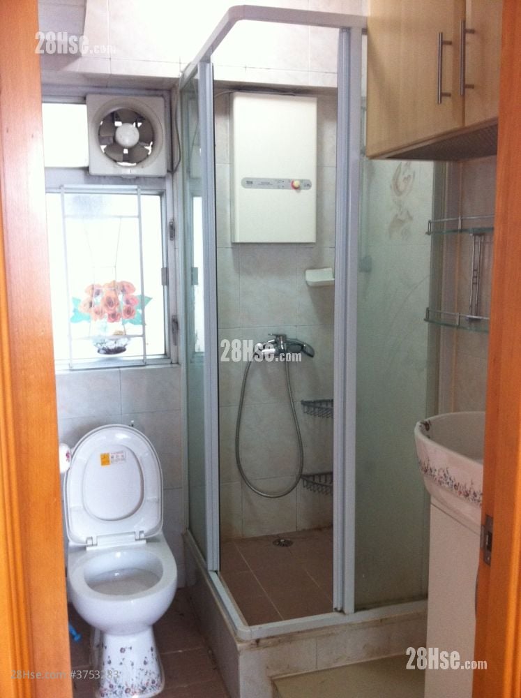 偉恆昌新村 租盤 3 房 , 1 浴室 456 平方呎