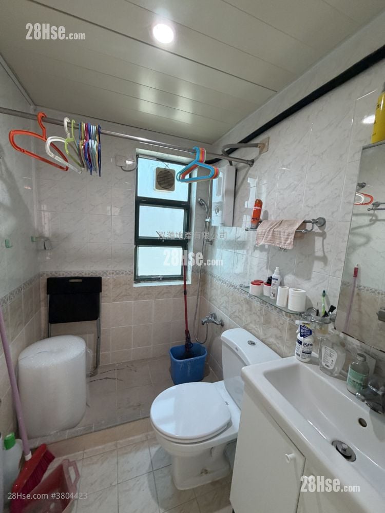 Village Sell 3 Bedrooms , 1 Bathroom 700 ft²