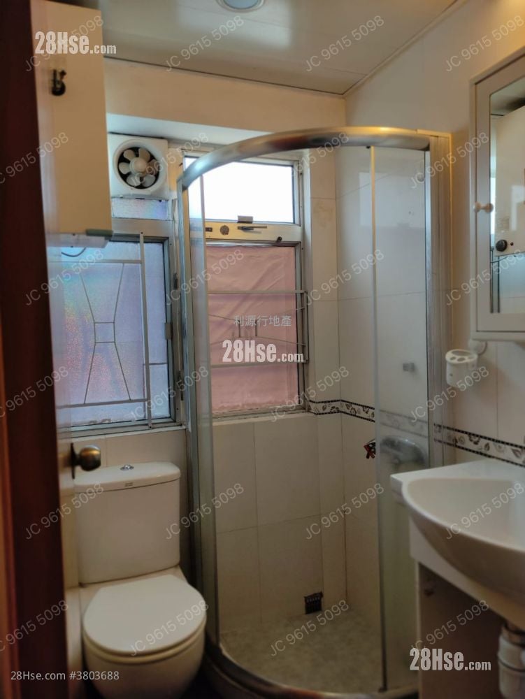 Village Rental 1 Bedroom , 1 Bathroom 400 ft²