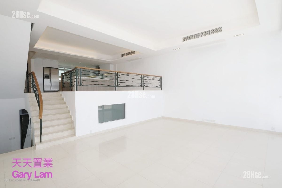 泰湖别墅 租盘 5+ 房 , 5+ 浴室 2,252 平方尺