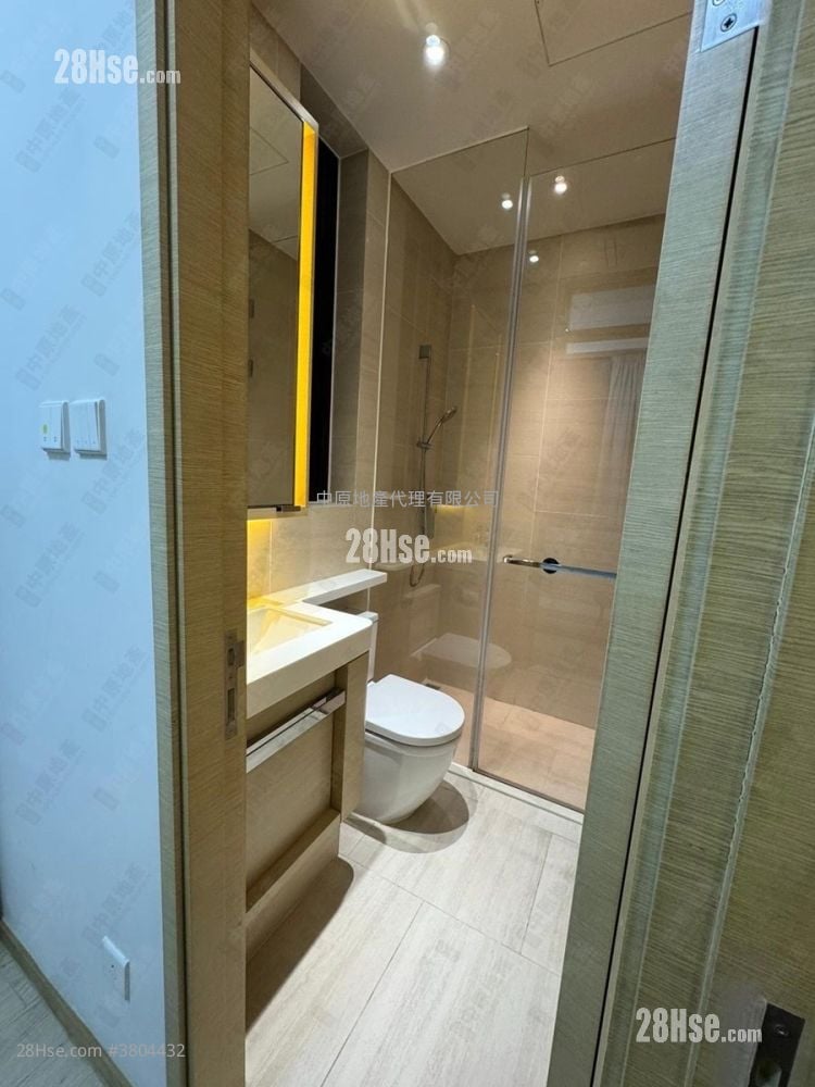 丰寓 租盘 1 房 , 1 浴室 322 平方尺