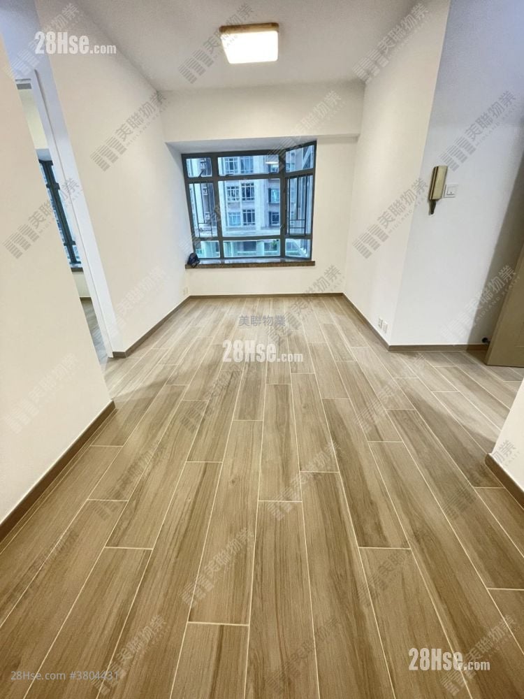 花都广场 售盘 2 房 413 平方尺