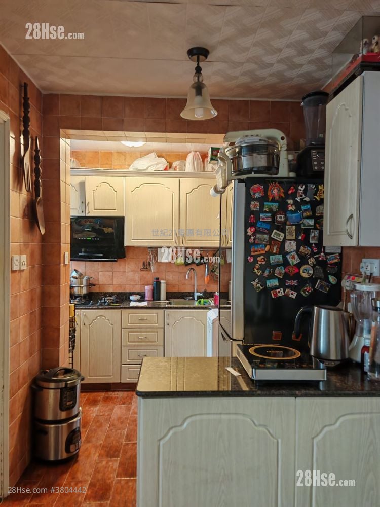 晓丽苑 售盘 3 房 , 2 浴室 637 平方尺